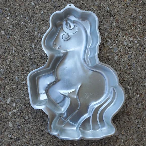 Wilton Kitchen Wilton Precious Pony My Little Cake Pan